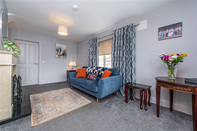 https://photos-a.propertyimages.ie/media/8/4/7/5018748/aca28cbd-ffc2-47b7-a3e2-8531d97ae570_l.jpg