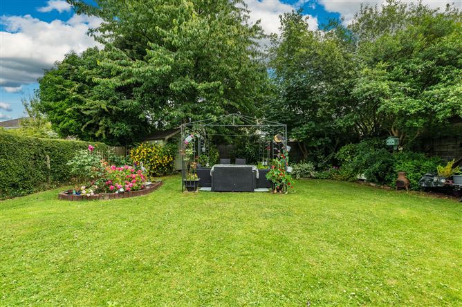 https://photos-a.propertyimages.ie/media/8/4/7/5018748/aca28cbd-ffc2-47b7-a3e2-8531d97ae570_l.jpg