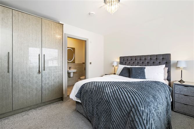Photo 21 of 38 — No. 14 Manor Grove, Roxborough, Wexford Town, Wexford