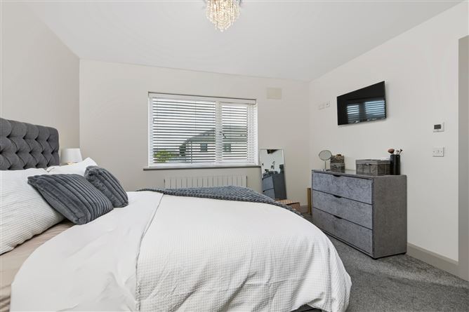 Photo 24 of 38 — No. 14 Manor Grove, Roxborough, Wexford Town, Wexford