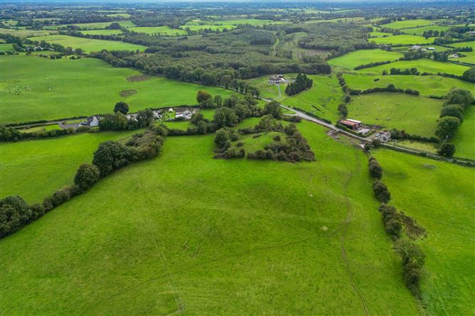 Thomastown, Crossakiel, Meath