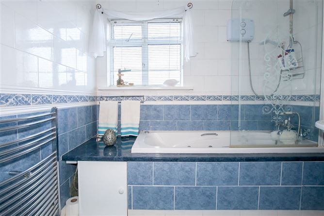 36 Kinvara Drive, Navan Road, Dublin 7