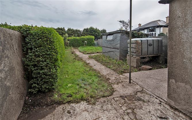 13 The Grove, Clonea Road, Abbeyside, Dungarvan, Co. Waterford