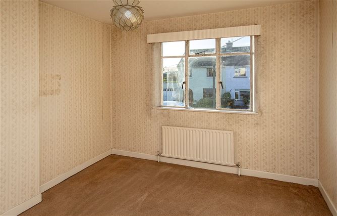 13 The Grove, Clonea Road, Abbeyside, Dungarvan, Co. Waterford