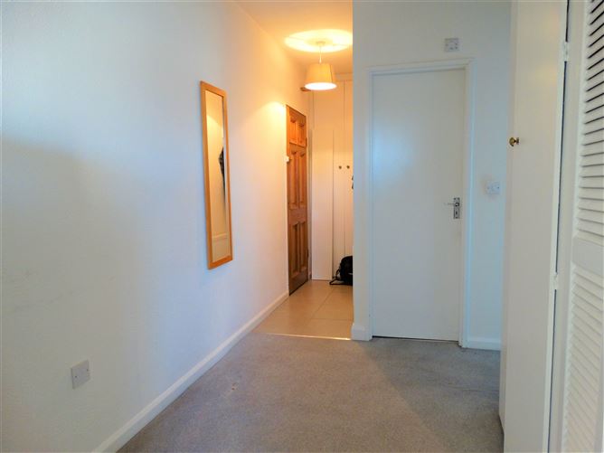 11 Fortfield Court, 78 Fortfield Road, Terenure, Dublin 6W