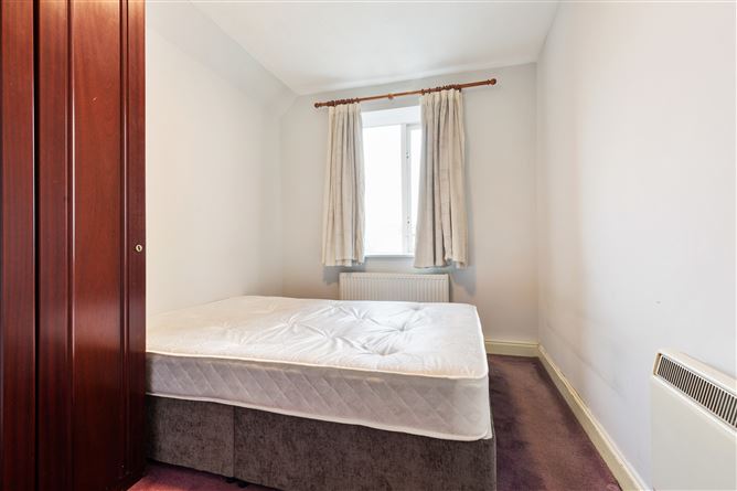 8 Crescent House , Clontarf, Dublin 3