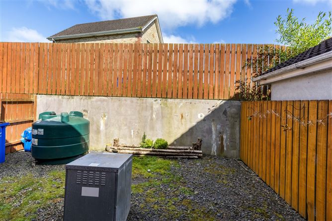 53 Lakeview, The Fair Green, Cavan