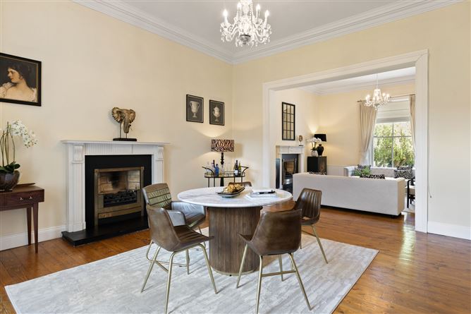 33 Kenilworth Square, Rathgar,   Dublin 6