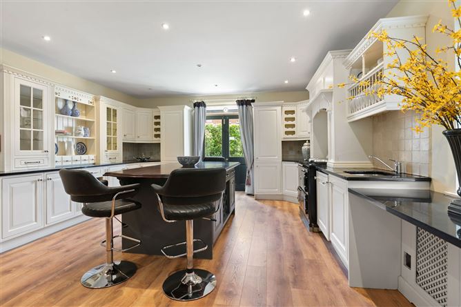 33 Kenilworth Square, Rathgar,   Dublin 6