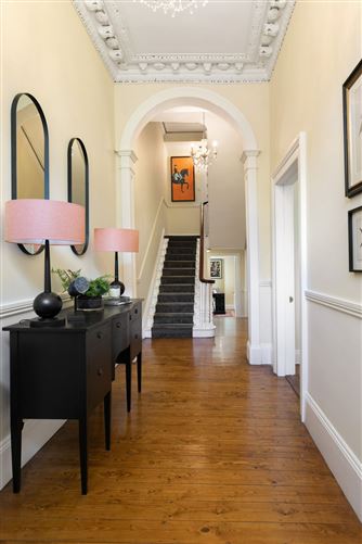 33 Kenilworth Square, Rathgar,   Dublin 6