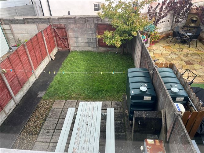 66 Carrabeag, Newport Road, Castlebar, Co. Mayo