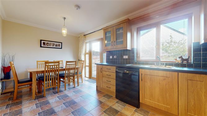 66 Carrabeag, Newport Road, Castlebar, Co. Mayo