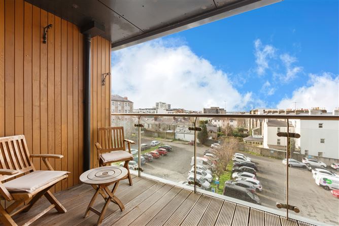 76 Harbour View, Harbour Square, Crofton Road, Dun Laoghaire