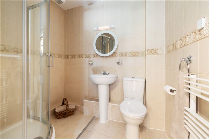 11 Northlands, Shankill, Dublin 18