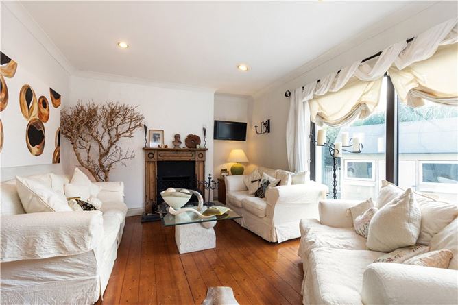 Carraig Mor On 3.7acres, Curtlestown Lower, Enniskerry, Co. Wicklow