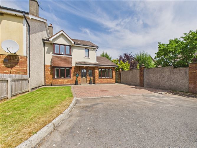 11 CREMORE AVENUE, GRANGE MANOR
