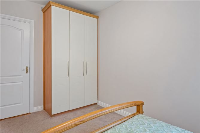 Photo 15 of 20 — Apartment 143, Westminister, Castle Court, Kilgobbin Wood , Sandyford, Dublin 18
