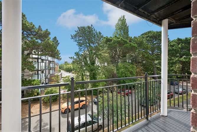 Photo 18 of 20 — Apartment 143, Westminister, Castle Court, Kilgobbin Wood , Sandyford, Dublin 18