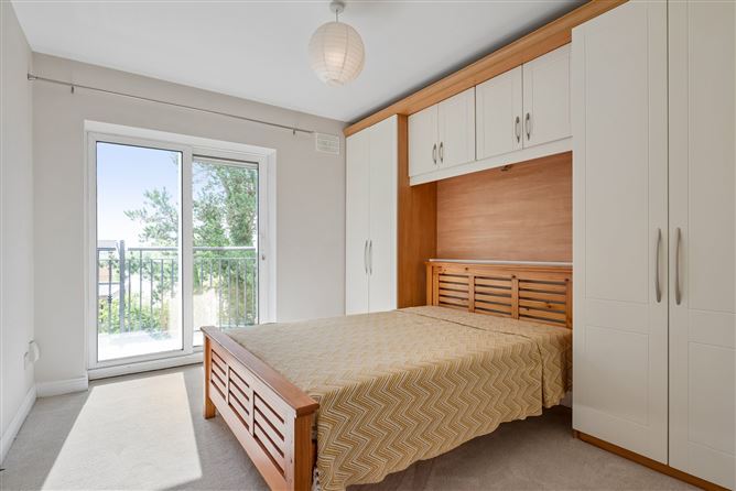 Photo 11 of 20 — Apartment 143, Westminister, Castle Court, Kilgobbin Wood , Sandyford, Dublin 18