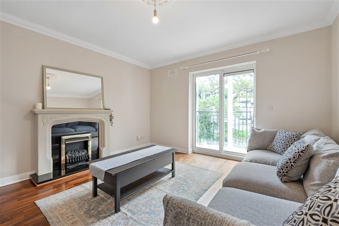 Apartment 143, Westminister, Castle Court, Kilgobbin Wood , Sandyford, Dublin 18
