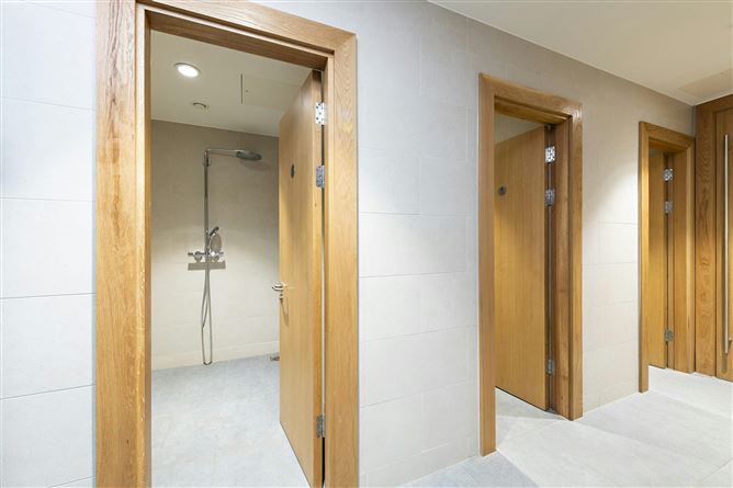 10 Pembroke Place, Ballsbridge, Dublin 4, Ireland