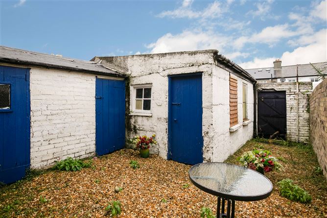 25 Oaklands Terrace, Terenure, Dublin 6