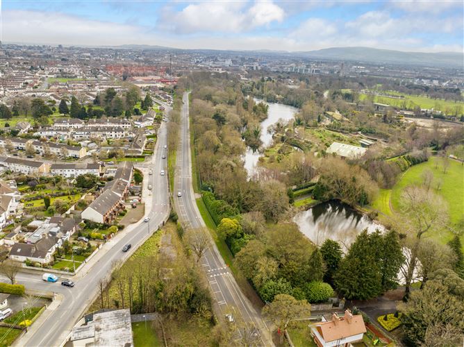 Blackhorse Avenue, Blackhorse Ave, Dublin 7