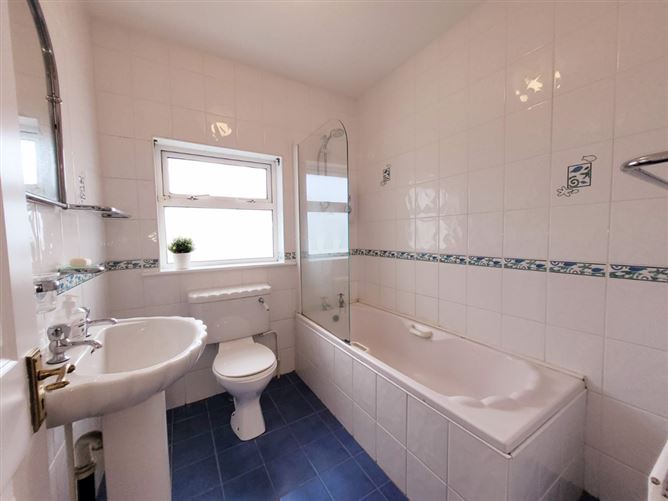 11 Curragh Woods, Frankfield, Douglas, Cork