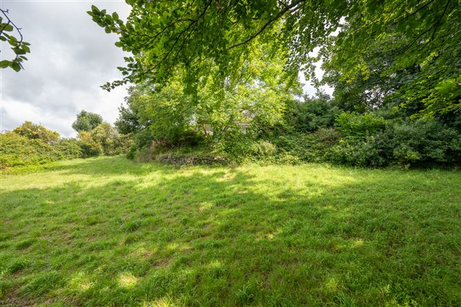 Lyeemun, Windsor Hill, Glounthaune, Cork