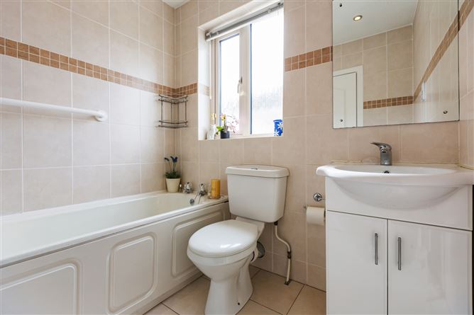 255C Orwell Park Glade, Templeogue, Dublin 6w