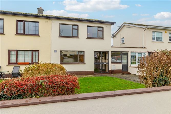 3 Barrettstown Lawns, Newbridge, Kildare