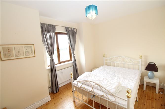 64 Cluain Na Sidhe, Killashee, Longford