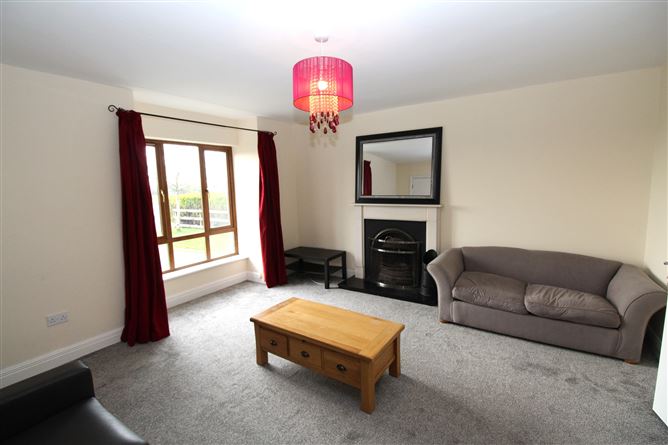 64 Cluain Na Sidhe, Killashee, Longford