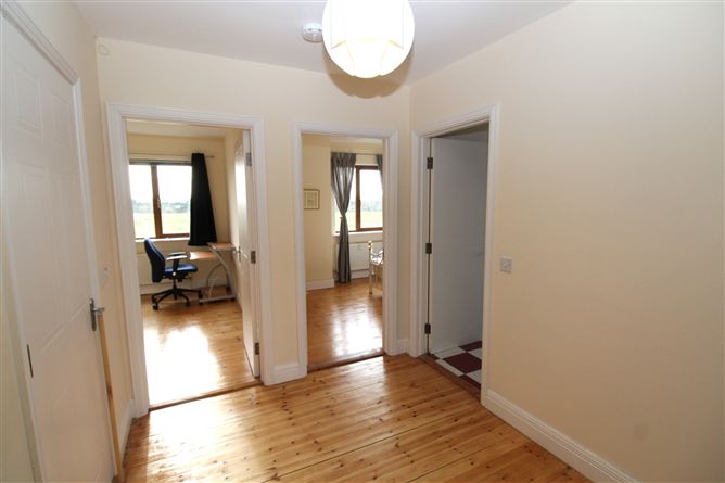 64 Cluain Na Sidhe, Killashee, Longford