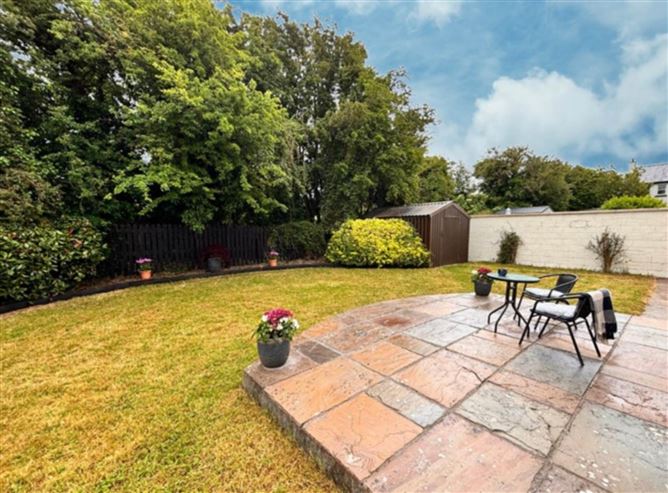 79 Cois Rioga, Caherconlish, County Limerick