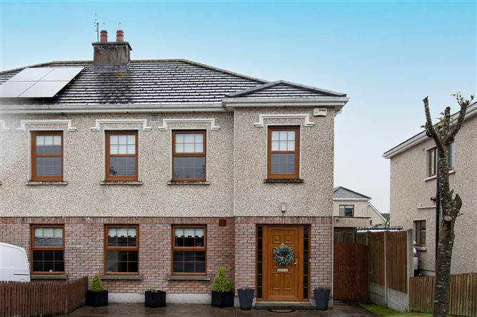40 The Cross of Newtown, Ballyroan, Laois