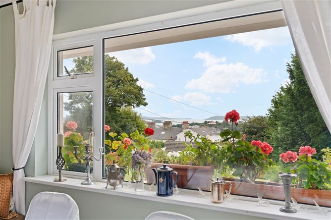 Robin Hill, Lake Road, Cobh, East Cork, Cork