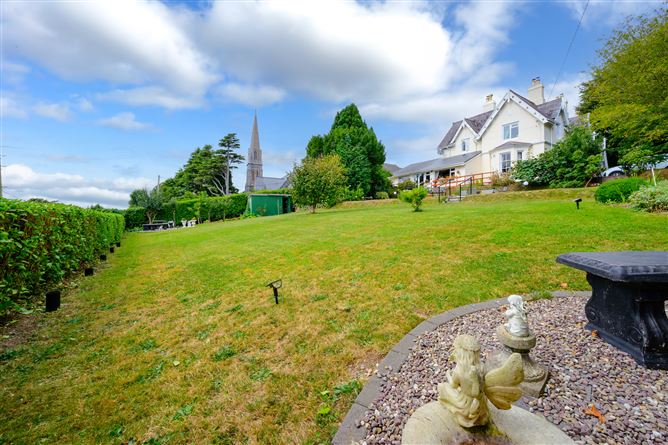 Robin Hill, Lake Road, Cobh, East Cork, Cork