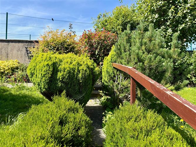 Photo 18 of 20 — 6 Highfields, Whitemill, Wexford Town, Wexford