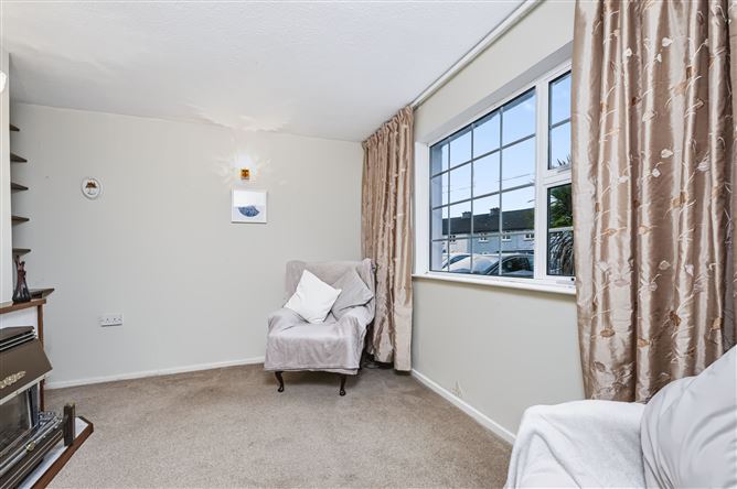 17 Casement Villas, Dun Laoghaire, Co. Dublin