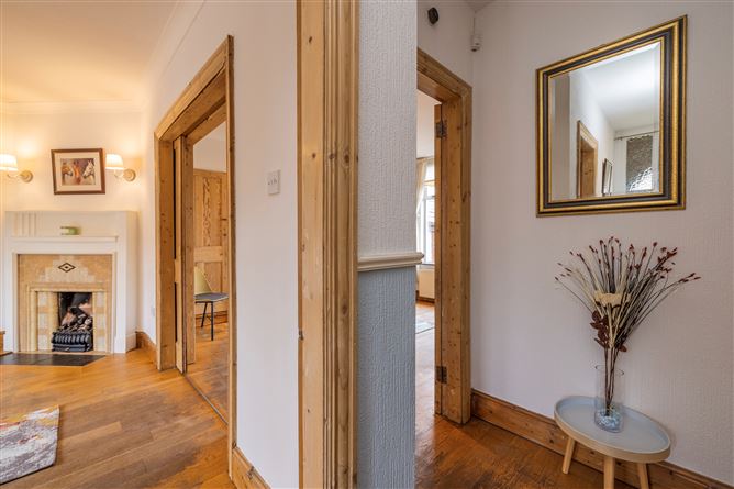 53 CLONTURK PARK, Drumcondra, Dublin 9