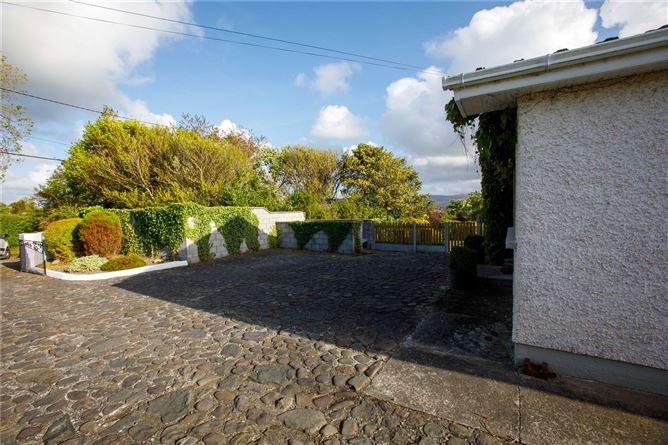 Cloghereen, Ballyroe, Tralee, Co. Kerry