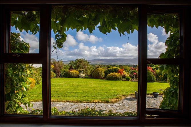 Cloghereen, Ballyroe, Tralee, Co. Kerry