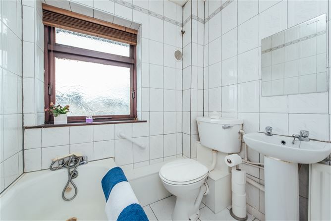 2585 Dara Park, Newbridge, Newbridge, Kildare