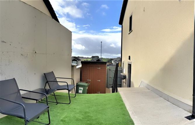 136 Ardglass, Baltinglass, Wicklow