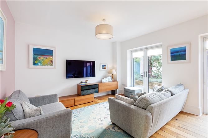 17 The Terrace, Robswall, Malahide, Co. Dublin
