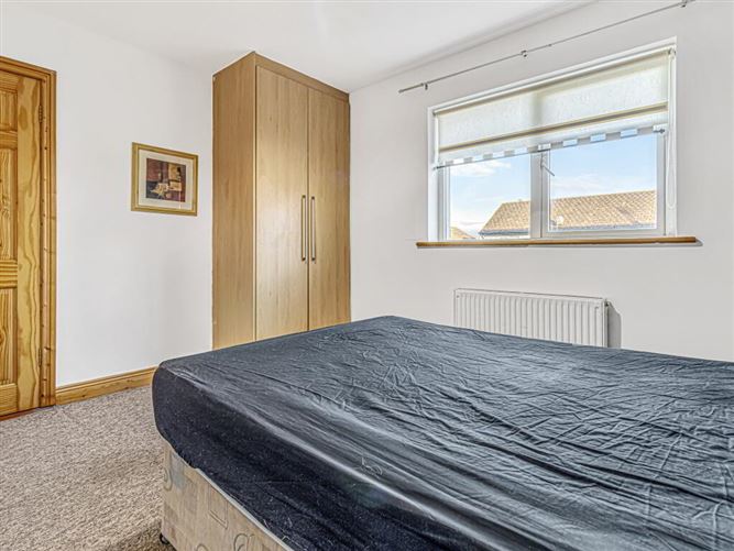 Crossneen Manor, 127 Leighlin Road, Carlow