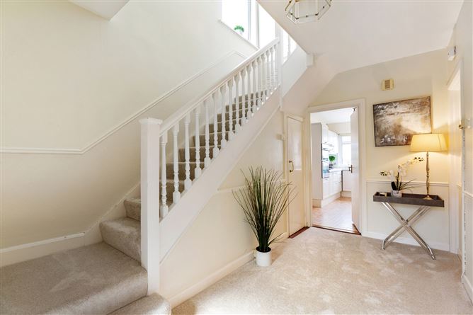 97 Foxrock Park, Foxrock, Dublin 18