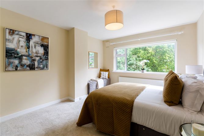 97 Foxrock Park, Foxrock, Dublin 18