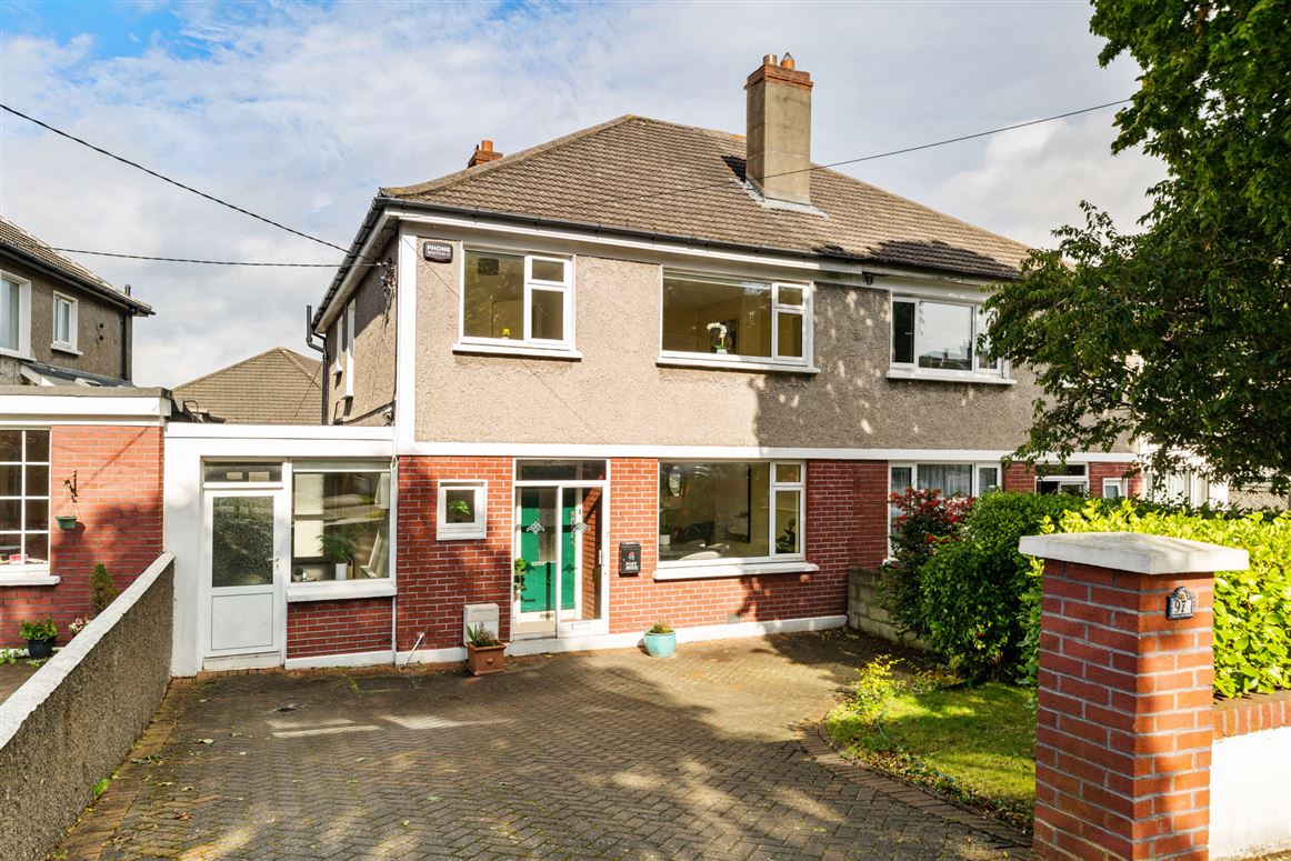 97 Foxrock Park, Foxrock, Dublin 18